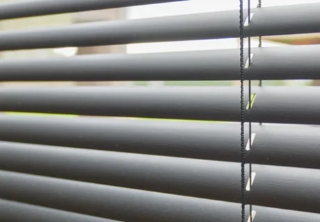 Level | aluminium jaloezieën